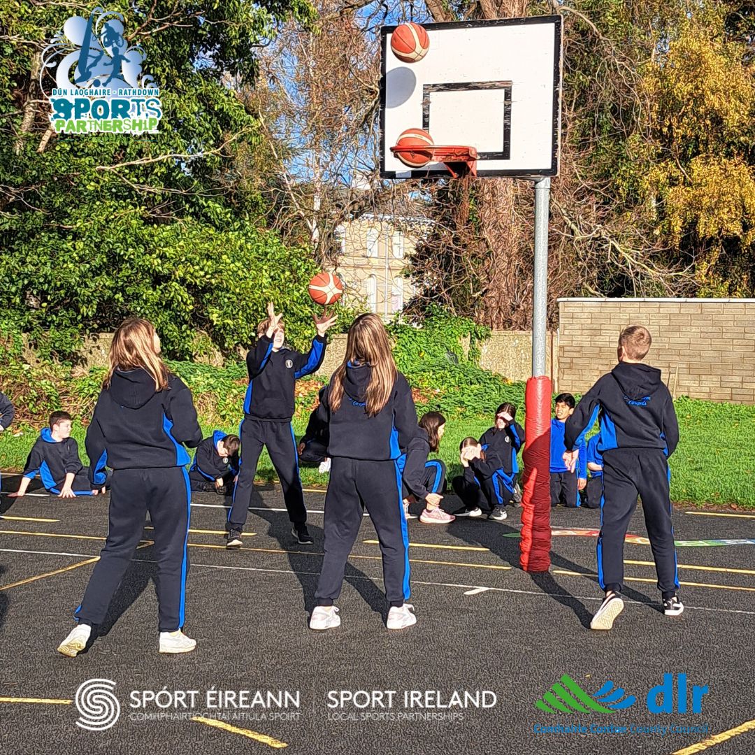 dlrSportsTeam's tweet photo. Dún laoighaire - Rathdown Sports Partnership in conjunction with Basketball Ireland and UCD Marian has delivered a green shoots program in 2022 to local primary schools in the area.
This program has given students the opportunity to try a new sport. https://t.co/KCpSO96nnP