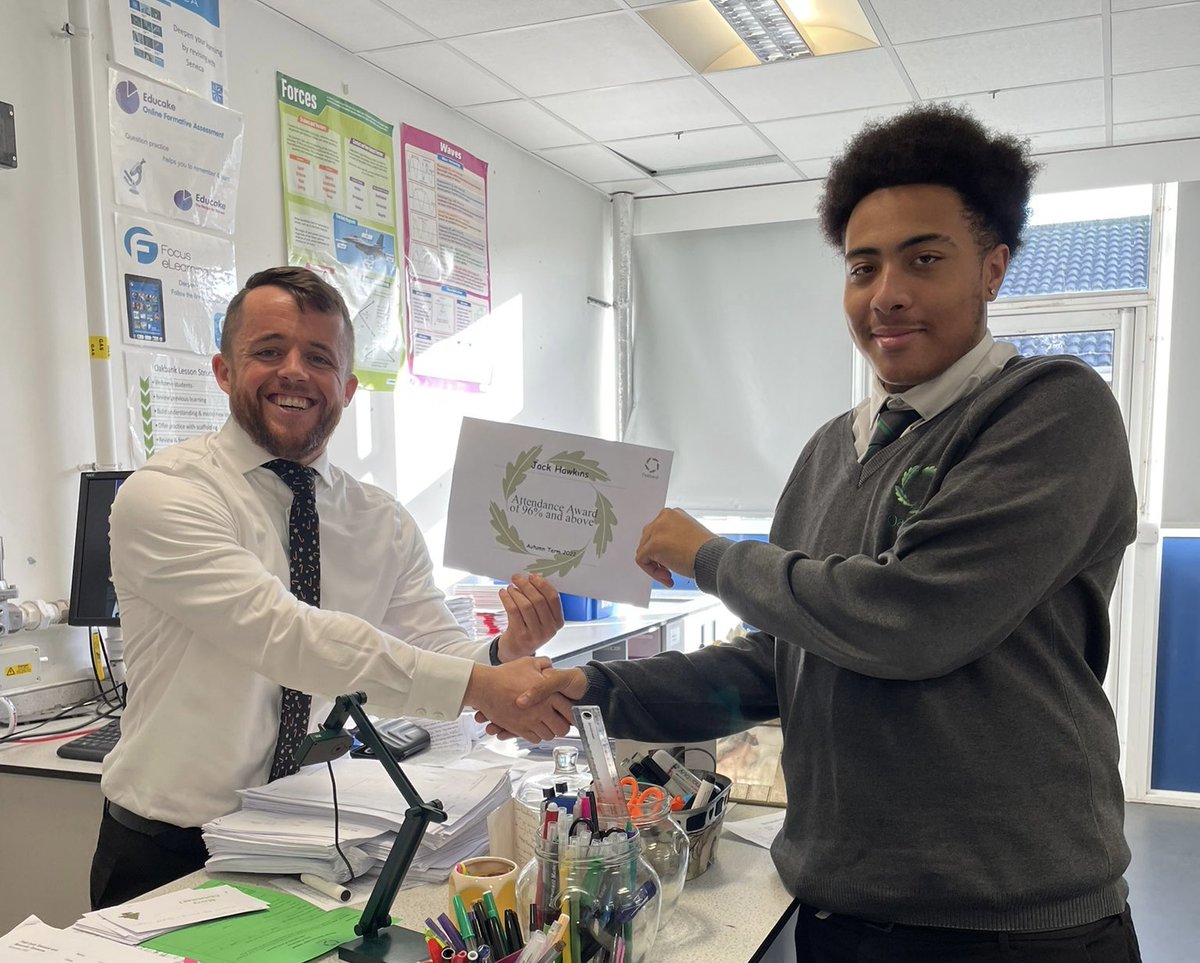 Oakbank School tweet media