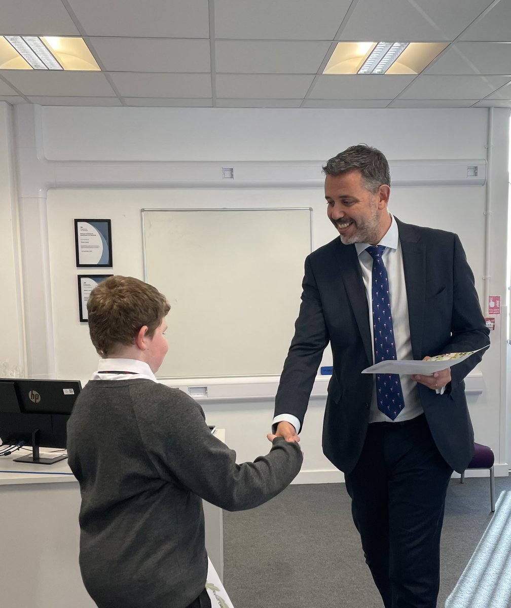Oakbank School tweet media