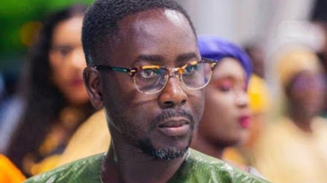 atlanticactu's tweet photo. Acharnement sur le journaliste Pape Alé NIANG qui est renvoyé en prison pour des propos tendancieux. Le monstre a encore besoin de sang. La dictature est plus que jamais en marche au Sénégal.
#NonALintimidation
#NonAuxArrestationsCiblées
#LiberezPapeAlé
#AarJournalisteSN https://t.co/1wEIzN6Xpp