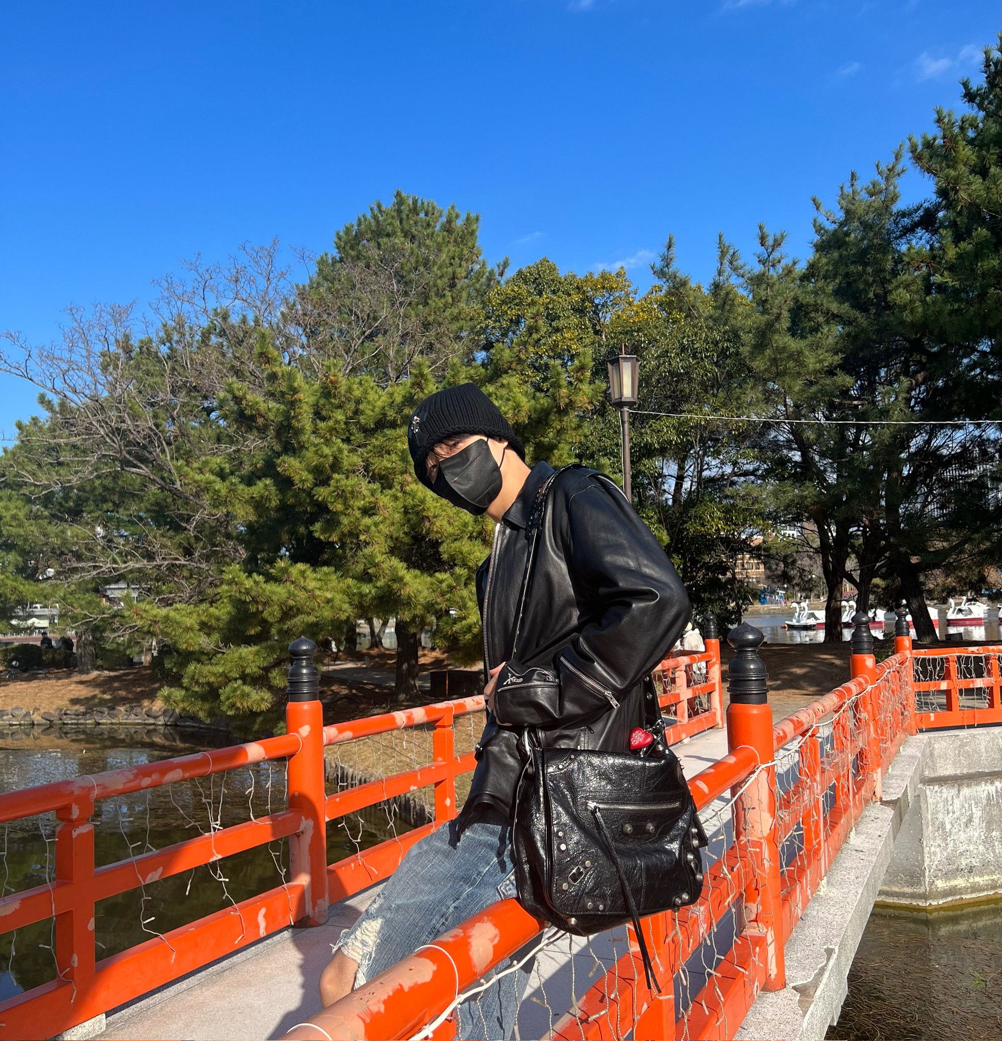 FkbhpwfUcAA60Gf?format=jpg&name=large