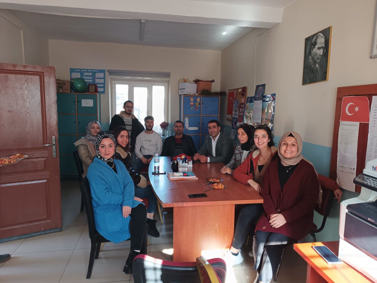 ebsmidyat's tweet photo. Okul Ziyaretlerimiz Devam Ediyor.
#Efeler #Kuyucak #Altıntaş #Narlı #Hanlar #Ortaca
Kıymetli İdarecilerimize ,öğretmenlerimize ve Eğitim çalışanları arkadaşlarımıza gösterdikleri yakın alaka ve samimiyet için teşekkür ediyor, çalışmalarında başarılar diliyoruz.
#MidyatEbs https://t.co/v21csXLnJd