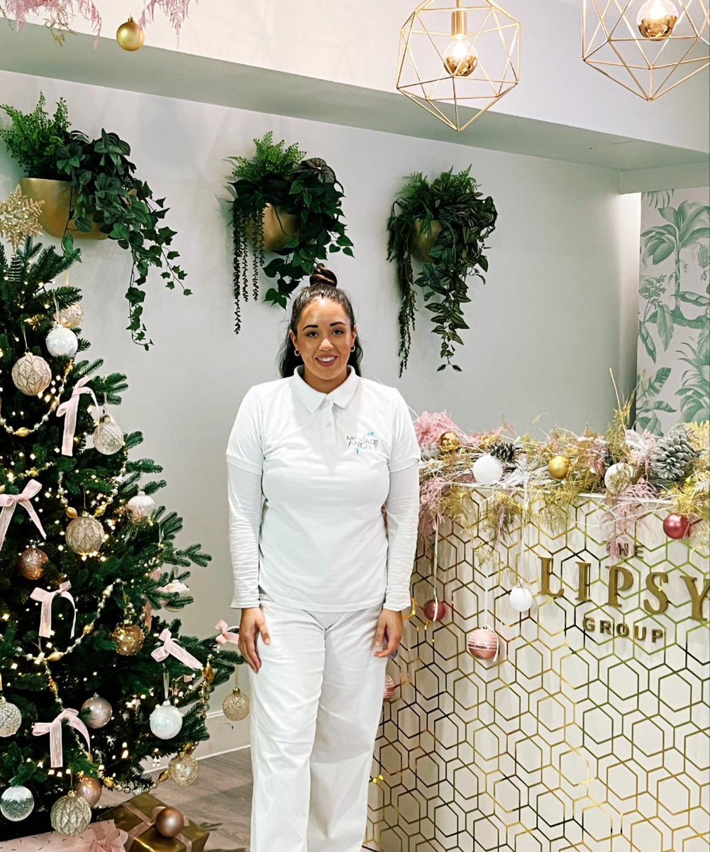 What an amazing month for Christmas party bookings! 🎄😇

#inofficemassage