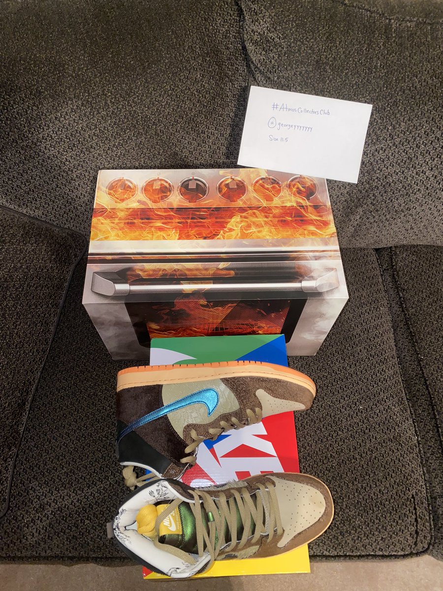 georgeyyyyyyy's tweet photo. @atmos_usa @atmos_usa B-I-N-G-OOOO!! check mine ✅

Size: 11.5

1)Lobster SBs - The good ol’ skool SNKRS days
2)SOTY - AMM x Jordan 4,such a beauty!
3)Nike SB high - Ishod Wair x Wagnus Walker-One of my all time faves! 
4)CNCPTS collab - Turkey Special 🦃

#atmoscollectorsclub https://t.co/LWMfWGHg2b
