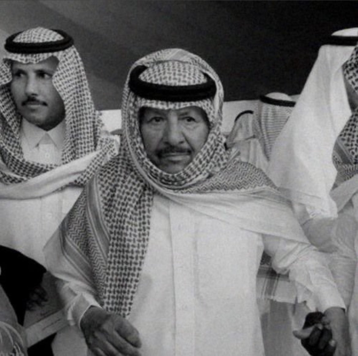 عطوني اكثر نصوص تحبونها لخلف بن هذال
