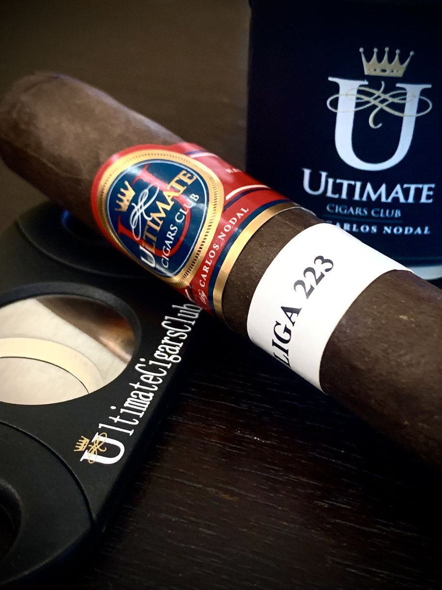 UltimateCigarsC's tweet photo. This is a delicious Maduro San Andres Wrapper that's been Triple Fermented for extra aging and to fully develop its Flavor. Excited for the feed back! #UltimateCIgarsClub #Liga223 https://t.co/jt3v7EzimJ