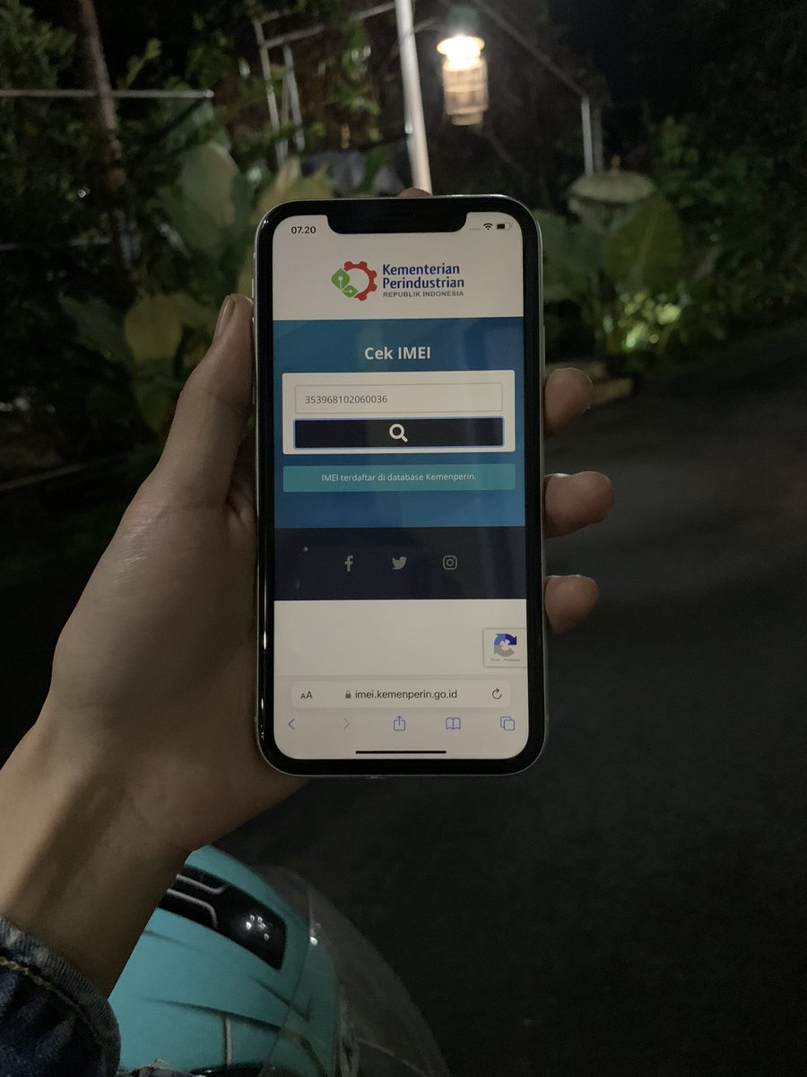 arsera's tweet photo. Iphone 11 64gb
Fullset mulus no minus
Ex inter imei terdaftar kemenperin
Bh 93%
6.5jt nett 
#jualip #jajanip #zonauang #zonacuan https://t.co/JdbQVtlhiL