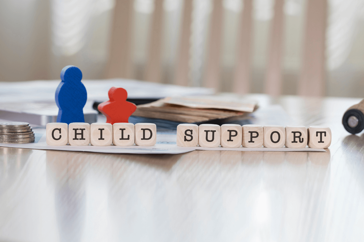 What #Texas parents should know about the state's #ChildSupport laws and their potential obligations: bit.ly/3WrOgqO #FamilyLaw #ChildSupportAgreement