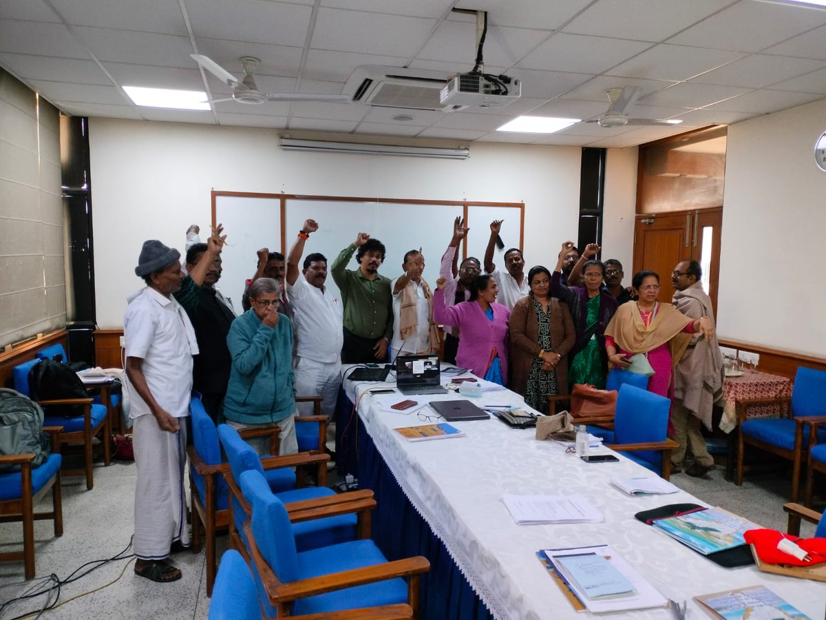 NFF_India2017's tweet photo. NFF EC meeting concluded at ISI,Delhi.Several issues discussed and resolved.
#ouroceanourrights
#coastalrightsbill
#NotoVizhinjamport 
#NotoVadhavanport 
@C_OP2022
@FoEIndia @WorldFishers https://t.co/Qgk5QrHMtJ