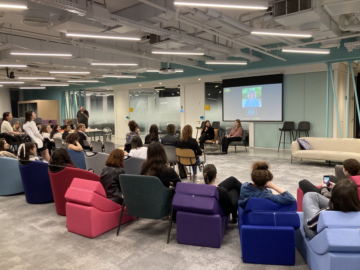 Leading Cyber Ladies tweet media