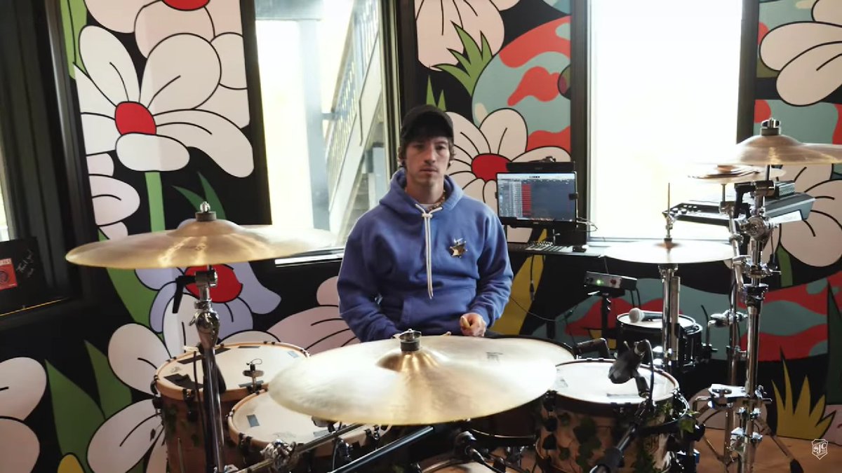 Bandito Hub |-/ tweet media