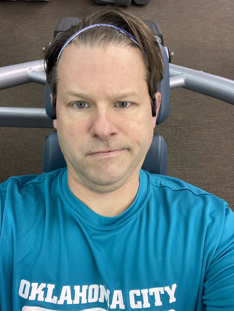 realvikingerik's tweet photo. Canโt run, so off to the gym to lift heavy things and put 40 minutes on the bike.
๐ถ: Holst - The Planets
@runningpunks #brokenpunk #rehabpunk #gympunk https://t.co/brpl52vZ0i
