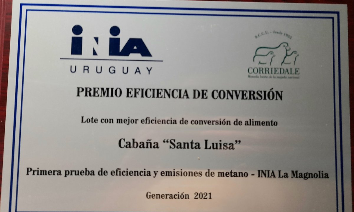 Muy contentos de obtener el premio al lote con mejor eficiencia de conversión de alimento en la primer prueba de eficiencia y emisiones de metano <a href="/INIA_UY/">INIA URUGUAY</a>