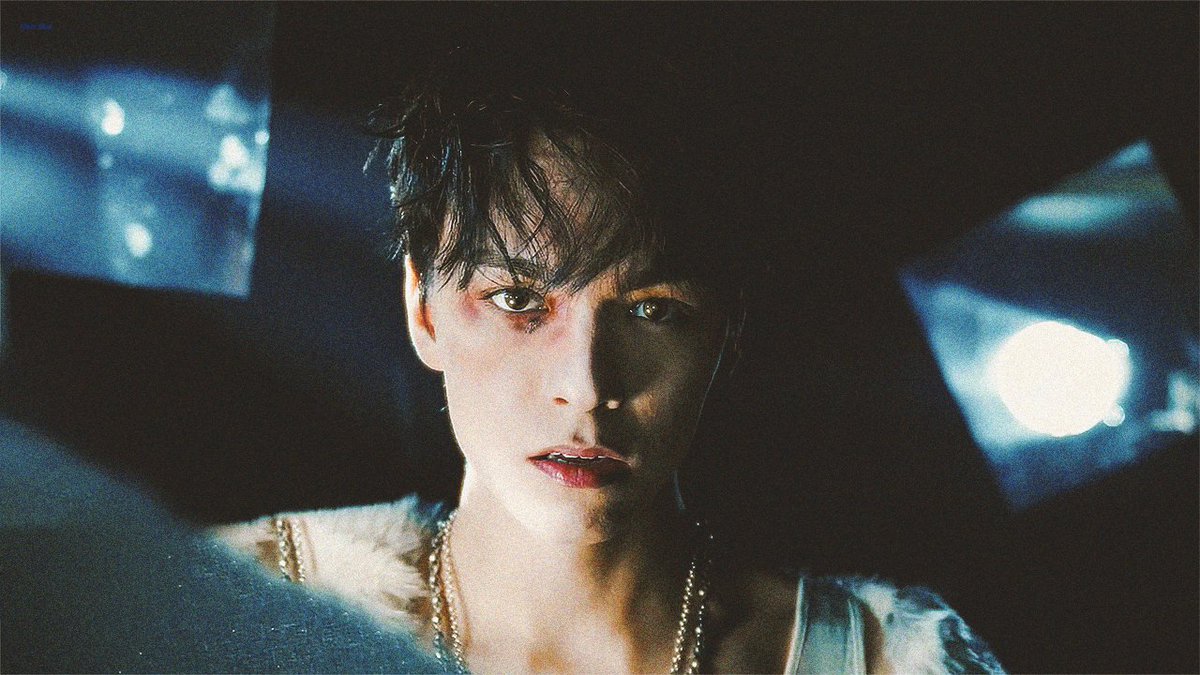 221221 'Black Eye' Official Teaser 1
#세븐틴 #버논 #VERNON 
bit.ly/3G48ilM