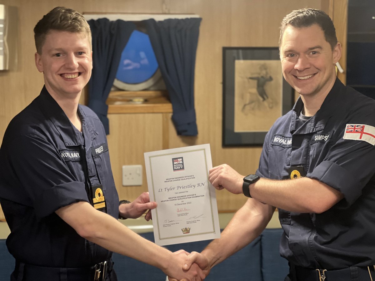 Congratulations to both our own LT Simmons RN, and @HMSIronDuke’s LT Priestley RN for two successful passes on their Weapons Engineering Charge Boards, chaired by SURFLOT’s Staff Weapons Engineering Officer, marking a major milestone in their career. 🛠️ #FearNORT #aWEsome