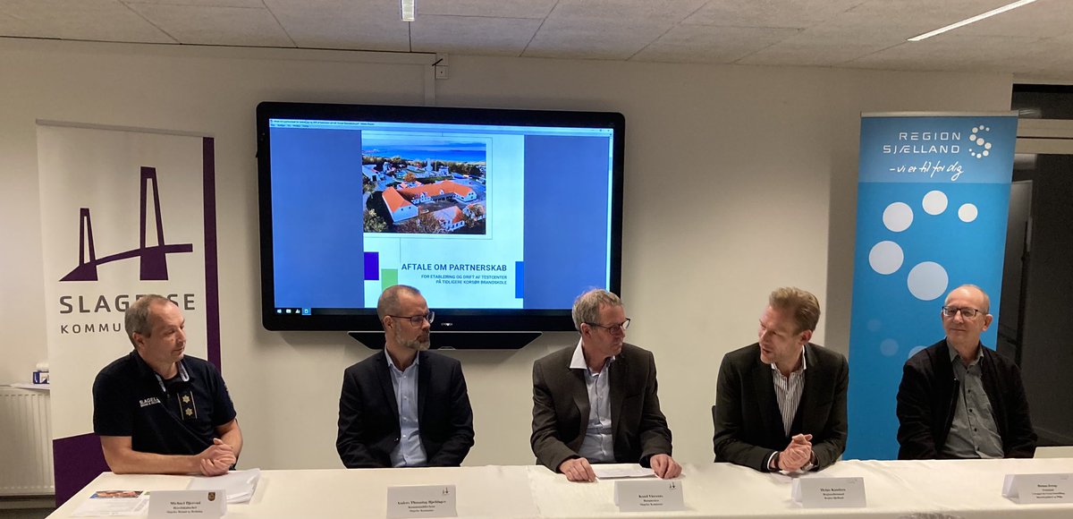 Per Bennetsen (@per_bennetsen) on Twitter photo Indgåelse af aftale om DKs første testcenter omkring PFAS forurening i <a href="/SlagelseKommune/">Slagelse Kommune</a> og <a href="/regionsjaelland/">Region Sjælland</a> Vigtig indsats for at håndtere usynlige problemer fra fortiden på tværs af private og offentlige virksomheder samt forskningen ♻️ Indgåelse af aftale om DKs første testcenter omkring PFAS forurening i <a href="/SlagelseKommune/">Slagelse Kommune</a> og <a href="/regionsjaelland/">Region Sjælland</a> Vigtig indsats for at håndtere usynlige problemer fra fortiden på tværs af private og offentlige virksomheder samt forskningen ♻️
