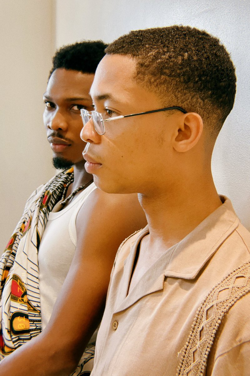 mikeafolarin's tweet image. Casually Chilling with 20 million naira. #FFHNetflix #farfromhome