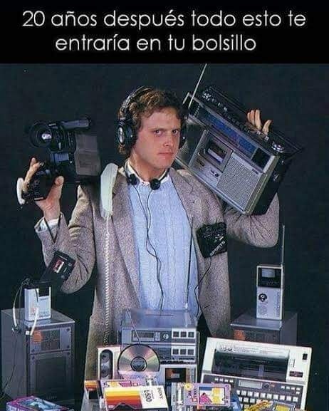 Creativeing_'s tweet photo. Quien diria que 20 años despues, habria un todo en uno.. #memes #memesdeprogramacion #programadores #informática #sistemas #ingenieria #programming #TendenciaEnRedes https://t.co/LyGP9Gavdy