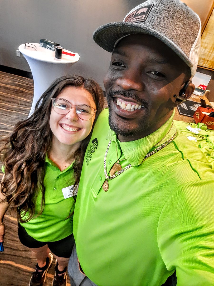 wefaceit2gether's tweet image. We have a new apparel store! Show your support for our work and let others know you&apos;re dedicated to #solvingaddiction here: bit.ly/3ODknkE