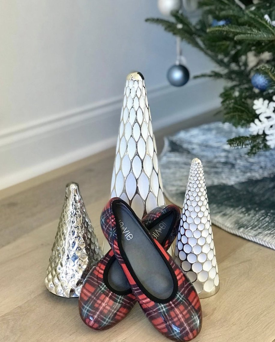 All I want for Christmas are Ja-Vies! ✨🎄🥿