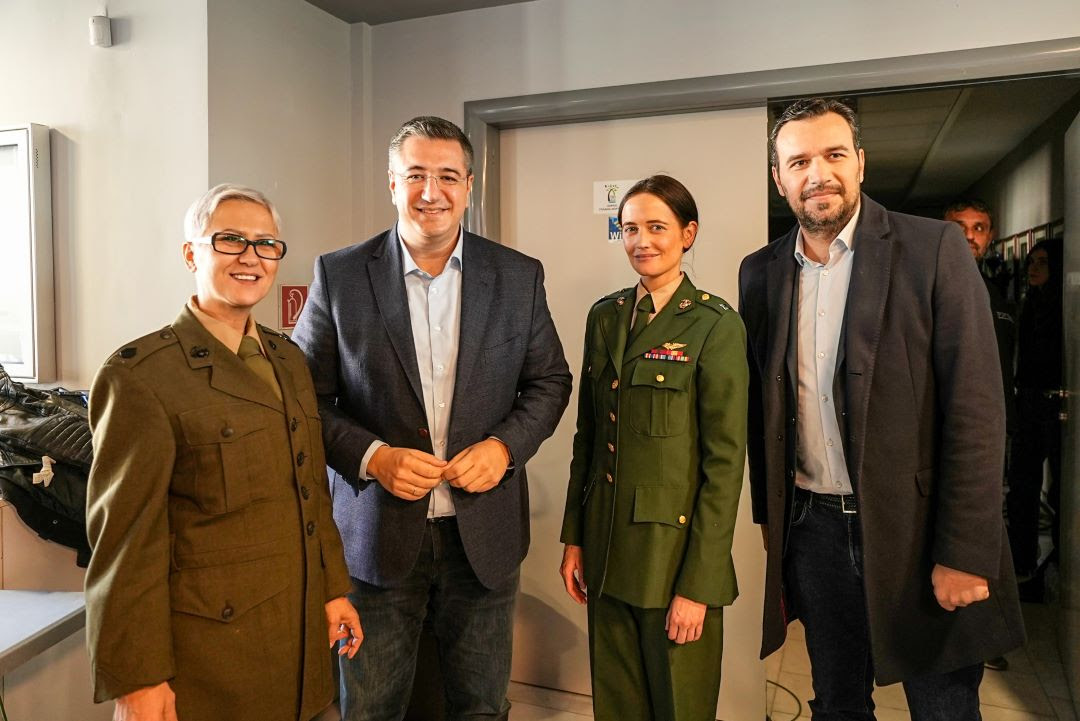Today's filming of #DirtyAngels in Panorama was attended by the Regional Governor of Central Macedonia, Apostolos @Tzitzikostas and Deputy Governor of Tourism, Alexandros Thanos, who had a meeting with #EvaGreen, director #MartinCampbell and producer Robert Van Norden!