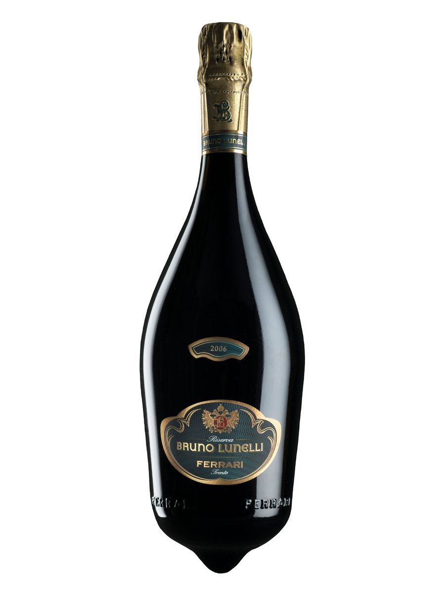 Il <a href="/trentodoc/">Trentodoc</a> #ExtraBrut #BrunoLunelli #Riserva 2006 di #Ferrari #FamigliaLunelli attinge dal miglior Chardonnay di montagna, assemblato magistralmente, con sedici anni di affinamento, winenews.it/it/ferrari-doc…