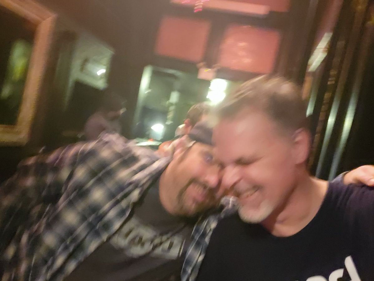 MotorRyzer's tweet image. A week has passed since @LocalH in Montreal. Still buzzing from it. Part of me selfishly hoped it would just be us that were there, but the room was packed and it was amazing to be a part of!! Canada loves you guys, Scott. Come back soon