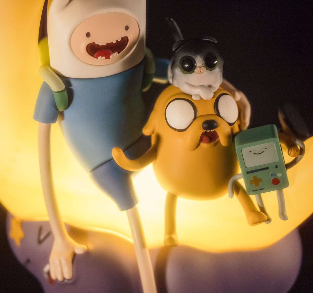 TheJsAlmighty's tweet photo. Just finished my #AdventureTime Mood Light! Sculpting in @pixologic #ZBrush, Printed by @Phrozen3D #MEGA8K. https://t.co/vVSrmy0HWG