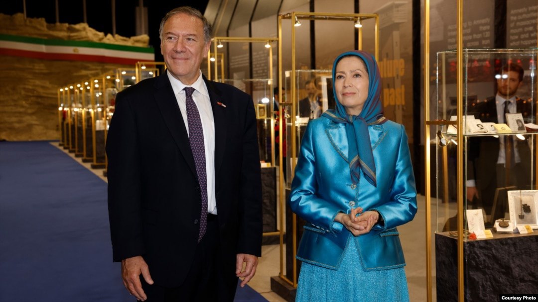 IRIMFA_SPOX's tweet photo. گرچه توسل رژیم آمریکا به ورشکستگان و جنایتکاران برای اعمال فشار علیه دولت و ملت ایران، نشان از خالی بودن دست آنان است، اما این واقعیت، چیزی از مسؤلیت های حقوقی و بین المللی واشنگتن در نقض حقوق ملت ایران و حمایت آشکار از یک سازمان تروریستی شناسنامه دار کم نمی کند. https://t.co/3Zf5Sl6JC8