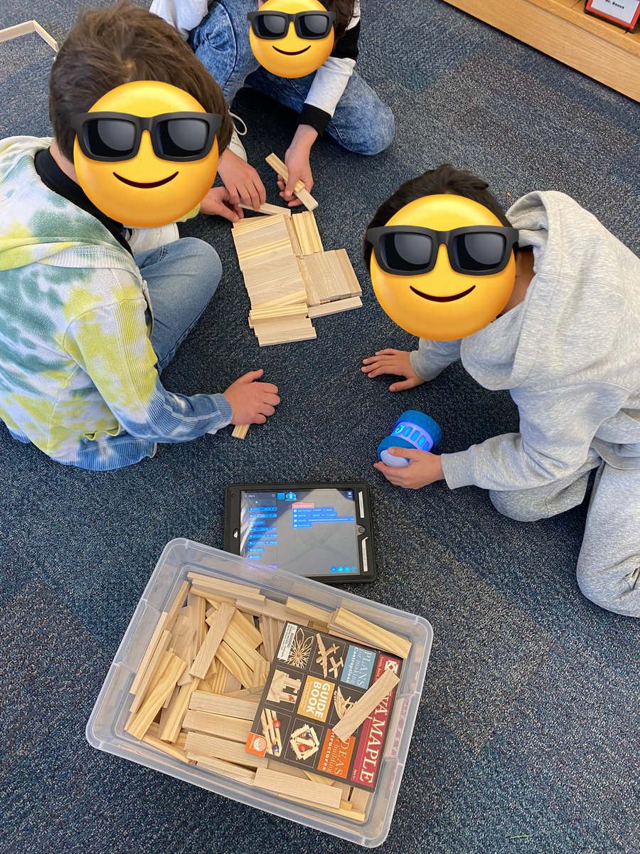 WilshireLibrary's tweet image. Coding an #OllieRobot to get through a @KEVAplanks maze is no easy task, but these students continue to persevere! #MonthOfCode #coding #ONSchoolLibraries