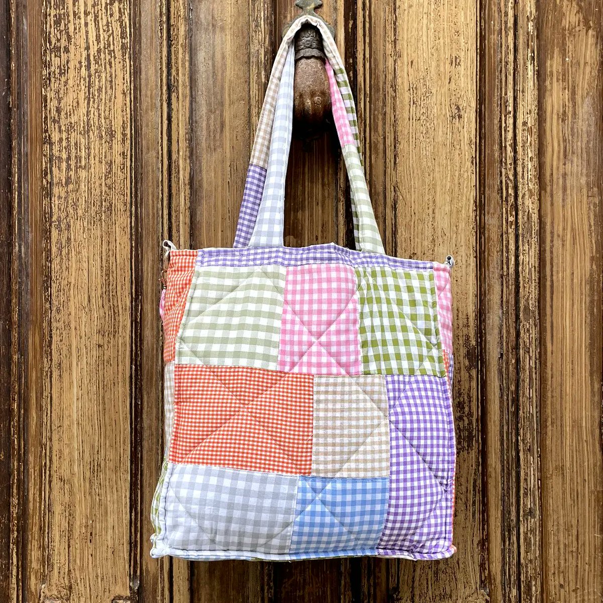 anaminue_'s tweet photo. @kansaita_ bolsos, neceseres, fundas... todo hecho a mano personalizable! https://t.co/Zgh0lmnWqd https://t.co/pURuBM5DRZ