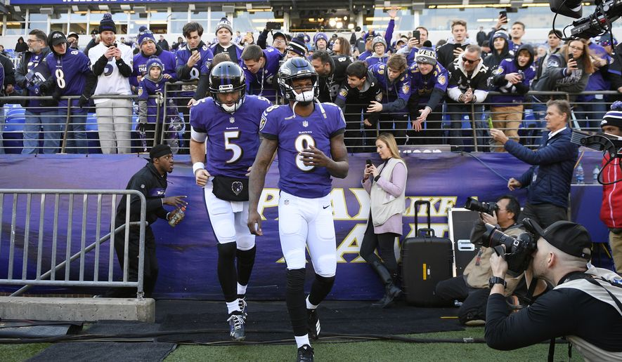 RSRLombardi's tweet photo. Make of it what you will, their styles are contrasting, but Joe Flacco didn't miss a game in his 1st 7 seasons &amp; played all 16 in 9 of his 1st 10 seasons. Joe missed a total of 6 gms in those 10 seasons. Lamar Jackson has missed 8 games in his 1st 5 seasons. Will Saturday be # 9? https://t.co/PgcT0huCJ4