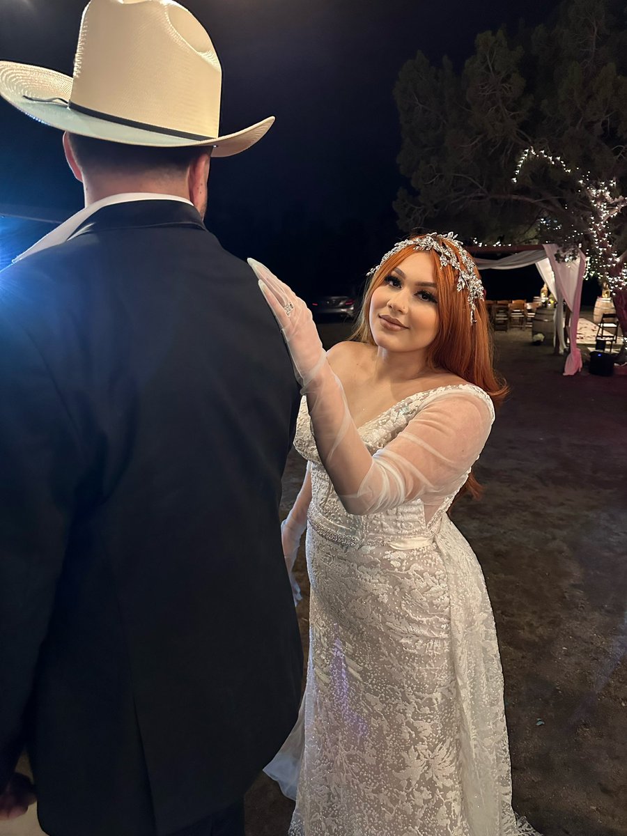 kbdlr00's tweet image. Dec 17, 2022 🤍💍