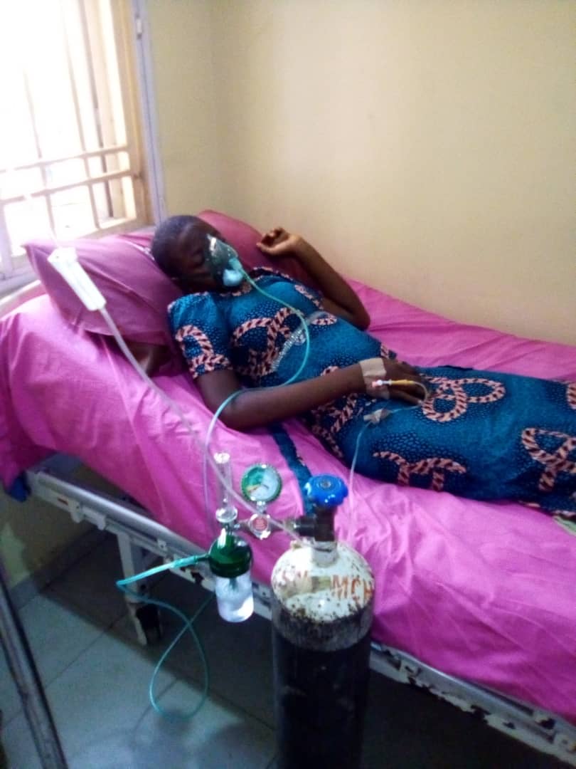 Nwamaka48790566's tweet photo. I'm pleading to every Nigerian to please help save my life by donating financially and also including me in your prayers. I'm currently in need of 500,000 thousand naira to undergo a surgery to correct a reoccurring infection which has caused defects to my organs. https://t.co/leFuDW73UA