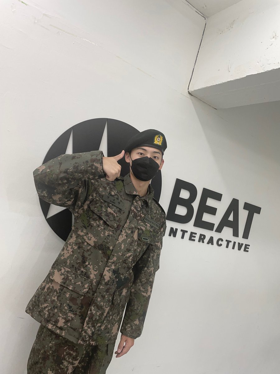 sehnippoppo's tweet photo. isn't it so crazy that YUCHAN from A.C.E enlisted? because YUCHAN from A.C.E enlisted 128 DAYS AGO! I'm so sad because YUCHAN from A.C.E ENLISTED but YUCHAN from A.C.E is coming back in 421 DAYS cause he will DISCHARGE FROM THE MILITARY BECAUSE HE ALREADY ENLISTED AS WE ALL KNOW https://t.co/AzdJUnbDnM