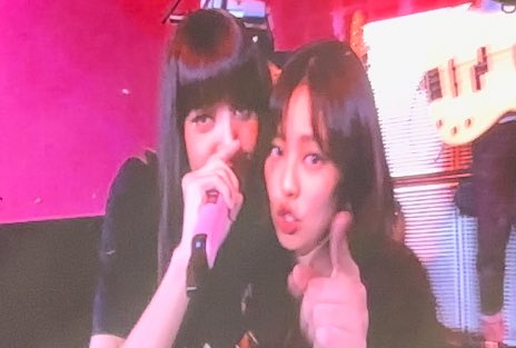 젠바 🙈💕 tweet media