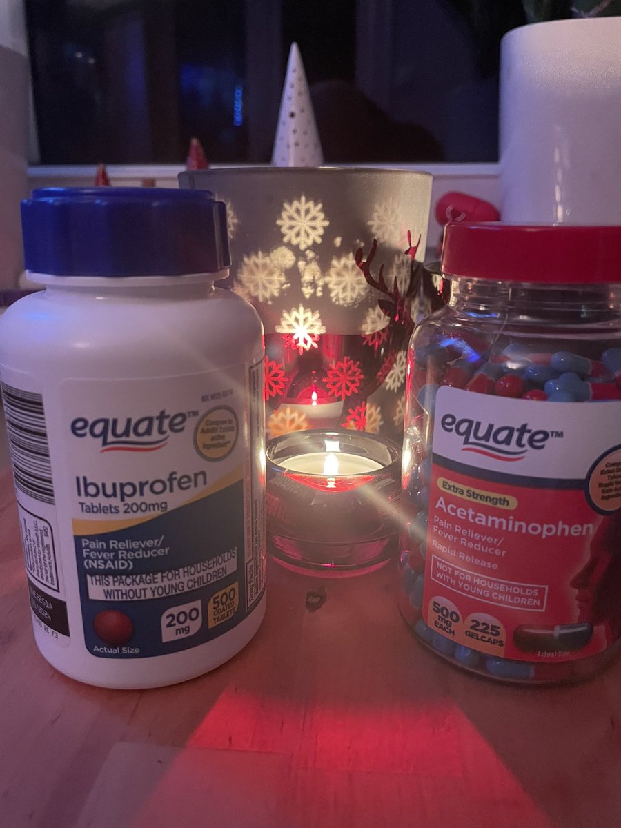 In den USA gibt es Ibu und Paracetamol 500 Stück für ca. 10 Euro! 😳 (0,5 ct/Tablette) im Supermarkt. Ich verstehe das deutsche Problem leider nicht - und die Antwort unserer Verantwortlichen leider auch nicht. 🤷🏽‍♂️ #ibuprofen #paracetamol