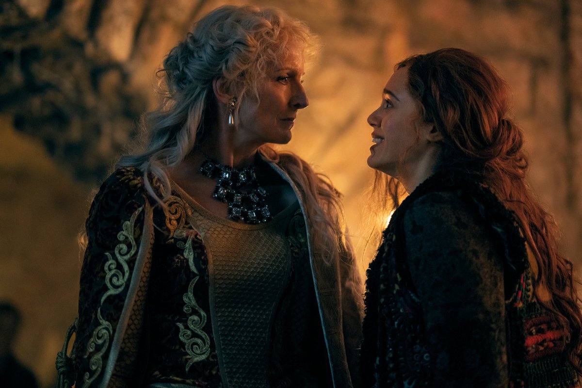 shadowandbone_'s tweet photo. can't wait for March 16? here are some bonus sneak peeks at SHADOW AND BONE Season 2! https://t.co/HMtR4JAJoS