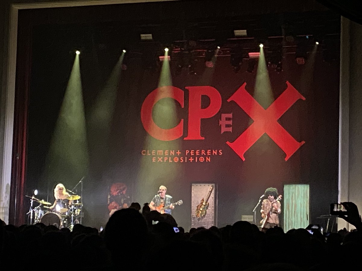 Novie68's tweet photo. #CpEX Julie waren geweldig🤘 #Roma https://t.co/HXbirMD7UN