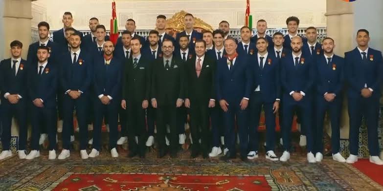MaherZain's tweet photo. To receive the highest Medal of Honor in their country from the King in the presence of their mothers must be a truly unforgettable moment. Congratulations to the #AtlasLions for their amazing feat. You made us all so happy and so proud! #Morocco 

#Maroc #Worldcup2022 #المغرب https://t.co/mOcj2p4iBc