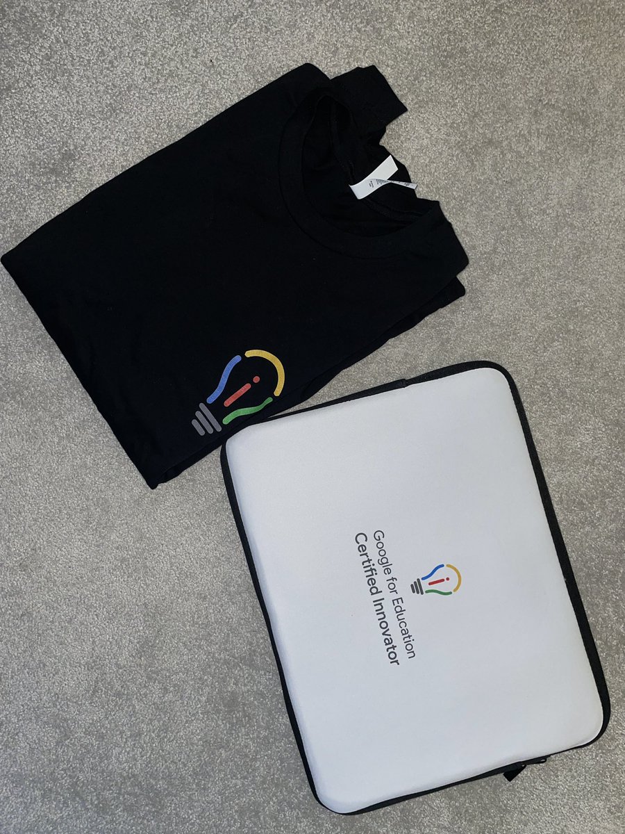 MrACampbell29's tweet photo. Thanks for the Innovator swag @MrCaffrey @lesmcbeth ✌️💡@GoogleForEdu. A nice little Xmas gift! 🎄#VIA22 #GoogleEL https://t.co/BvBSbwfci3