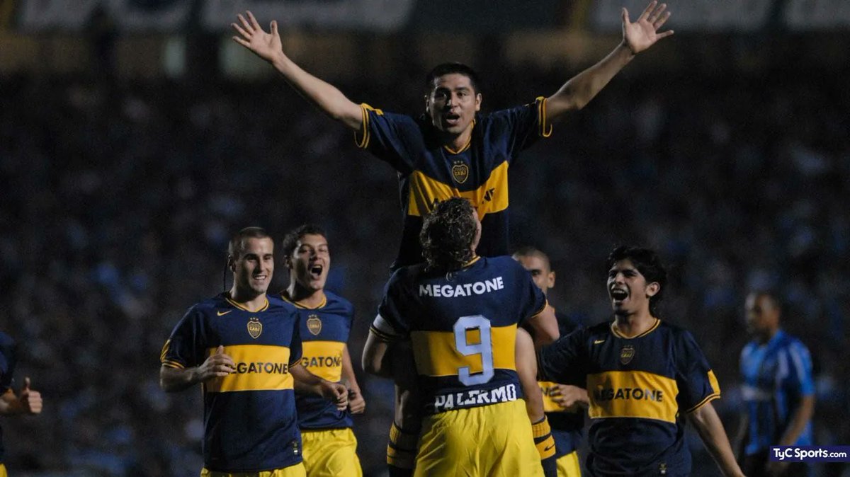 SantiiLnz's tweet photo. - La última vez que un Sudamericano ganó el Mundial (Brasil 2002) al año siguiente Boca salió campeón de la Libertadores.
- La última vez que Francia perdió una final de un Mundial por penales (2006) Boca ganó la Libertadores al año siguiente.

ELIJO CREER. https://t.co/4pM8f3zc6g