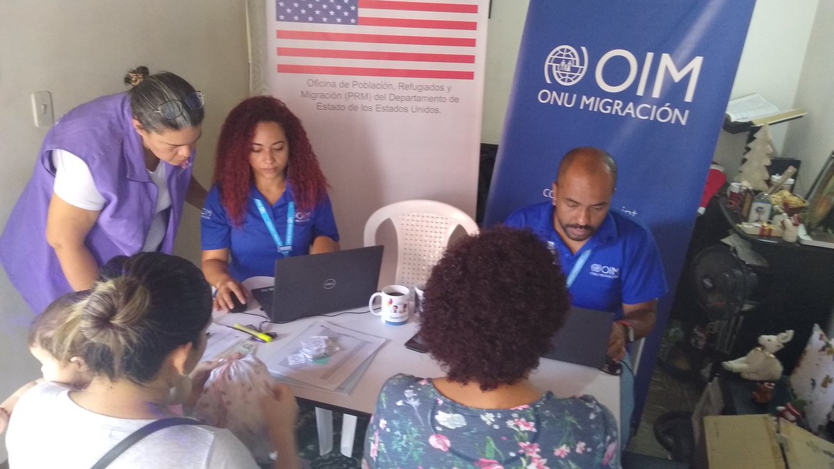 PoderSororo's tweet photo. En el marco del proyecto de Transferencias Monetarias NFI Vouchers con implementación propia de @OIMColombia se pudieron beneficiar 21 mujeres 🇻🇪 somos #poderdororo gracias por lograr estás oportunidades para la población .. https://t.co/SMOAd1pX2p