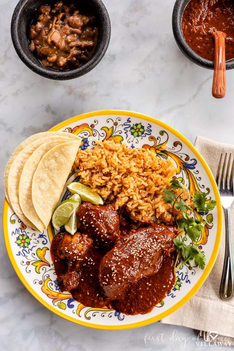 VILLAWAY's tweet photo. If you're visiting Mexico, you may find yourself asking, what is mole? ⬇

Mole is a rich sauce made by simmering peppers over a low heat for a long time. Mole poblano is a typical example, served over chicken or turkey to add flavor and bite. 

#Villaway #luxuryvacation https://t.co/QfP6AWTr18