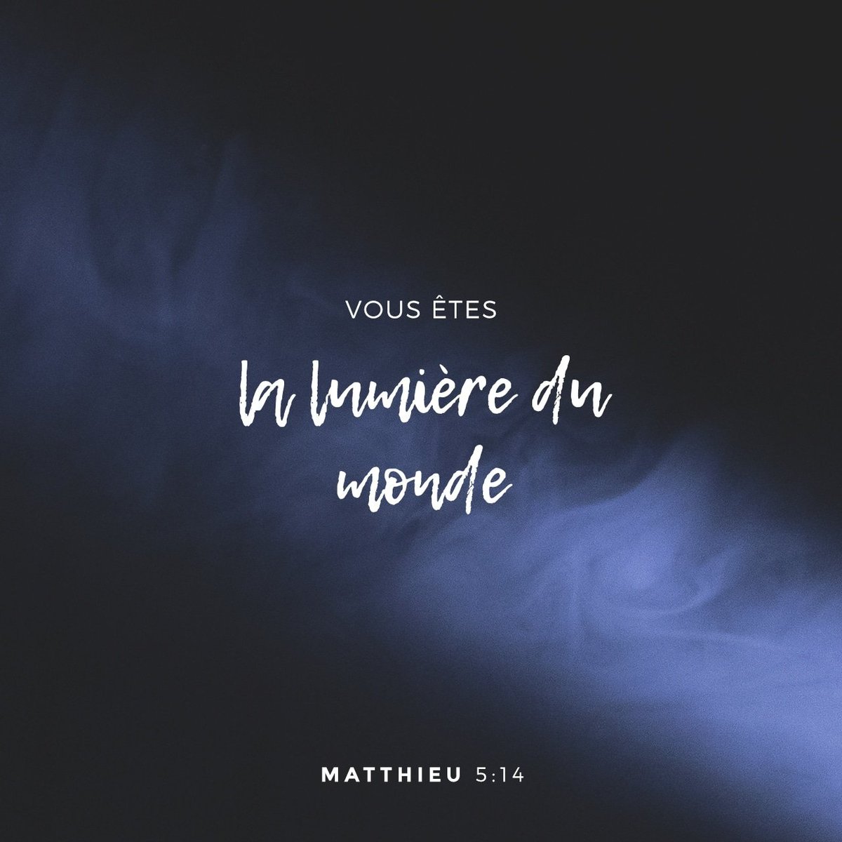Vous êtes la lumière du monde: une ville située sur une montagne ne peut être cachée.
Matthieu 5/14
➖Images : ©️2022 YouVersion
#CEPAuxerre #lumière #ville #Dieulesgenslavie 
#Dieuestamour❤️