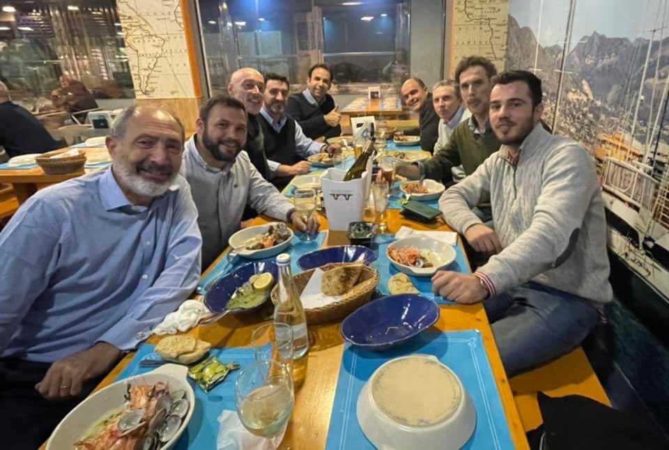 RotomPT's tweet photo. Bom dia,

Encantados de receber na Nazaré o Iberian Sales Meeting IV, que reuniu as empresas Rotom Portugal (Rotompt, Lda.), Rotom España, S.L.U., Poolback e 2Return. Bons momentos com estas equipas fantásticas na preparação do ano 2023, vamos!! 💪🚀

#gruporotom #rotompt https://t.co/QbDMZSBdMP