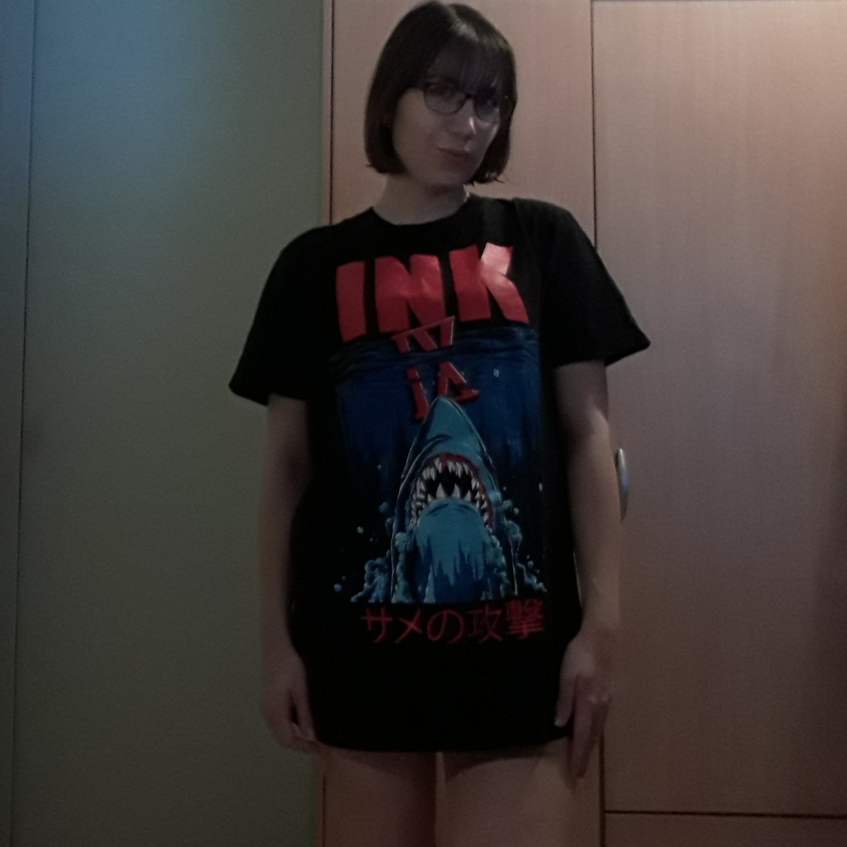 annefinn88's tweet photo. "We're all just floating in a shallow grave..." Jaws 2 on TV tonight! 🎶❤🔥🩸 @ICENINEKILLS #IceNineKills #INK #RockingTheBoat #Metalcore #MetalMusic #tshirt #Jaws2 #ontv #tonight #movienight #horrormovie #horror #HorrorTuesday #finland #december #joulukuu #tiistai #Tuesday https://t.co/rVGwKZA1mH