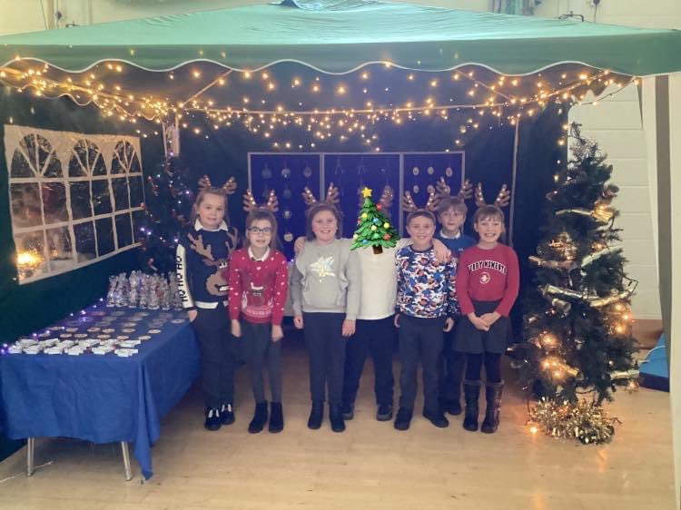 smc_brixham's tweet photo. So amazing to be able to hold our Winter Wonderland Christmas Market again this year with our families ❄️☃️
Wonderful Christmas decorations and goodies for sale all made by the children, lots of games to play and Christmas performances by the children too! Merry Christmas!🎄 https://t.co/ByU51iBbZx