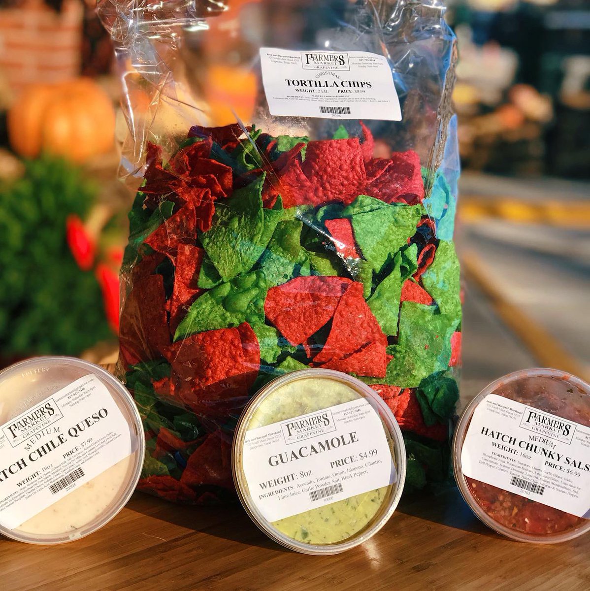 ❄️Beat the freezing temperatures &amp; come get your Christmas tamales early!  Don’t forget to grab some chips &amp; house-made dips to pair with them! 🫔

Show this post to your cashier to receive 10% off all produce Wednesday (12/21) and Thursday (12/22)! 

#farmersmarketofgrapevine