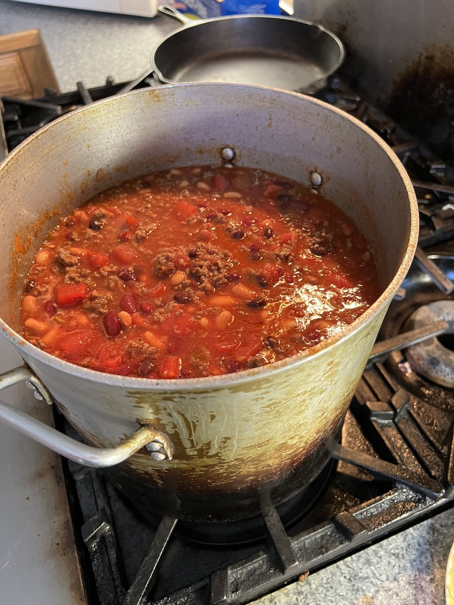 Yes, as a matter of fact, chili DOES have beans!  Anything else is just Mexican seasoned spaghetti sauce